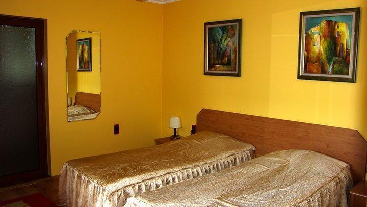 Family Hotel Silvestar Veliko Tarnovo Ngoại thất bức ảnh